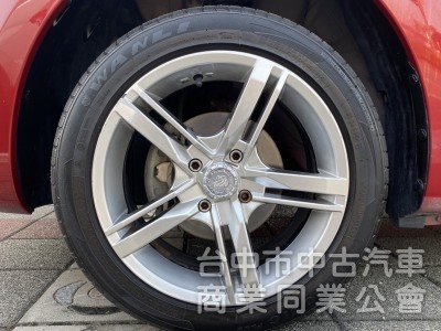 2018年 Nissan  March  1.5cc 傳奇版 原鈑件 外型圓潤可愛 小巧靈活 寬敞空間 最貼心的都市小車