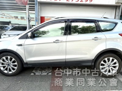 2013年 FORD KUGA 1.6 時尚經典型 原鈑件 全景天窗 電尾門 渦輪增壓 舒適與安全性兼具運動休旅