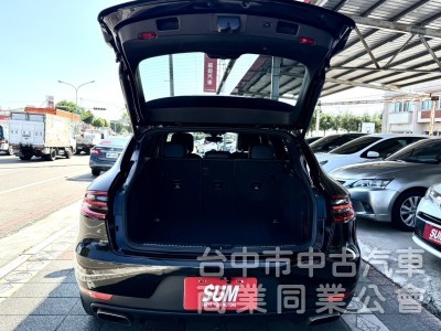 2015年式 保時捷 Macan S 2.0T 總代理 認證車 只跑11萬公里 奢豪霸氣 高貴不貴 免百萬輕鬆入主