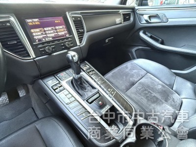 2015年式 保時捷 Macan S 2.0T 總代理 認證車 只跑11萬公里 奢豪霸氣 高貴不貴 免百萬輕鬆入主