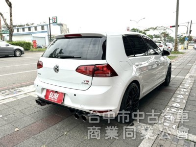 2015年 福斯  GOLF  1.4  TSI  渦輪增壓 恆溫 I-Key 省油省稅 大馬力 適合小家庭首選車款