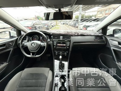2015年 福斯  GOLF  1.4  TSI  渦輪增壓 恆溫 I-Key 省油省稅 大馬力 適合小家庭首選車款