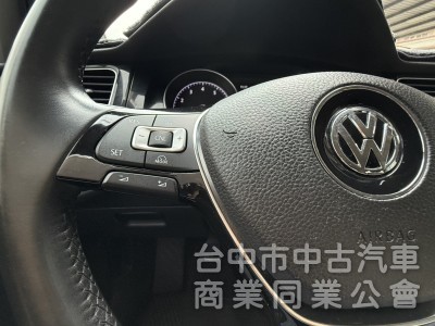 2015年 福斯  GOLF  1.4  TSI  渦輪增壓 恆溫 I-Key 省油省稅 大馬力 適合小家庭首選車款