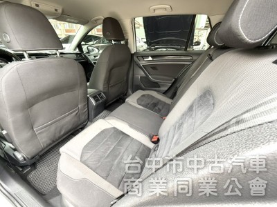 2015年 福斯  GOLF  1.4  TSI  渦輪增壓 恆溫 I-Key 省油省稅 大馬力 適合小家庭首選車款