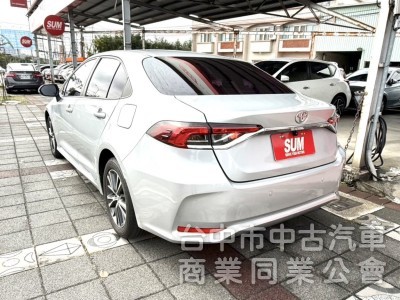 2021 TOYOTA  Altis 1.8 經典型 僅跑3萬公里 ACC跟車 定速 車道偏離 漂亮認證車 經典不敗神A