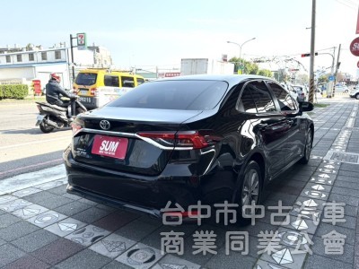 2022年 Toyota Altis 1.8 豪華型 僅跑1萬公里 原廠保固中 原鈑件 ACC 恆溫 定速 國產熱銷車款