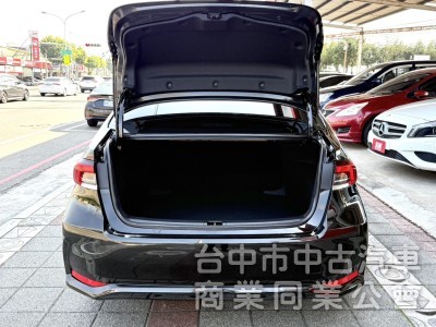 2022年 Toyota Altis 1.8 豪華型 僅跑1萬公里 原廠保固中 原鈑件 ACC 恆溫 定速 國產熱銷車款