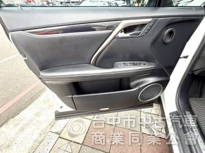 2021年式 Lexus RX 300 頂級版 2.0 原鈑件 僅跑5萬 電動天窗 電動座椅 ACC跟車 極致運動休旅車