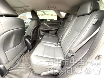 2021年式 Lexus RX 300 頂級版 2.0 原鈑件 僅跑5萬 電動天窗 電動座椅 ACC跟車 極致運動休旅車