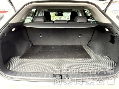 2021年式 Lexus RX 300 頂級版 2.0 原鈑件 僅跑5萬 電動天窗 電動座椅 ACC跟車 極致運動休旅車
