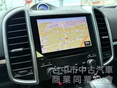 2017年式 Porsche Cayenne 3.6 白金限定版 總代理 原鈑件 個人化精裝選配 強悍的性能 暢快隨行