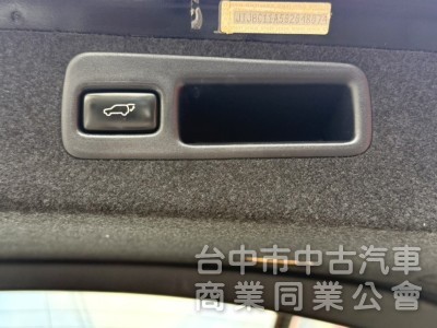 2012年式 Lexus RX450h 頂級版 油電 認證車 低里程 僅跑7萬公里 日系高品質高妥善率運動休旅