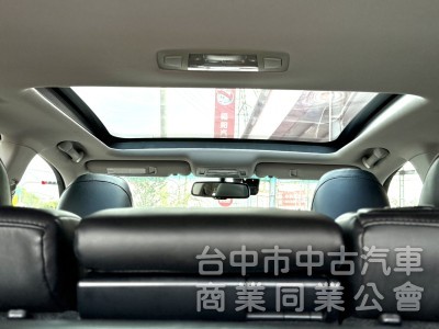 2012年式 Lexus RX450h 頂級版 油電 認證車 低里程 僅跑7萬公里 日系高品質高妥善率運動休旅