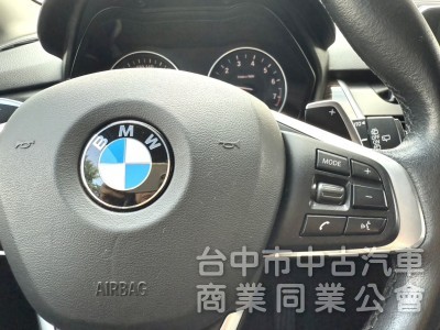 2017年式 BMW 220i GT 總代理 Luxury Line版 正七人座 雙前電動椅 自動停車 稀有釋出跨界休旅