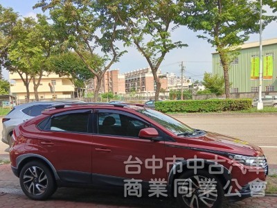 2018年 Luxgen U5 1.6 360環景旗艦 Hi-Fi版 原鈑件 恆溫空調 自動停車 靚麗亮眼跨界小休旅