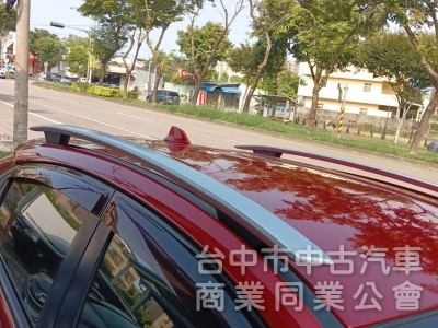 2018年 Luxgen U5 1.6 360環景旗艦 Hi-Fi版 原鈑件 恆溫空調 自動停車 靚麗亮眼跨界小休旅