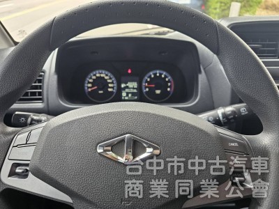 2022年 菱利 A180 廂車(自排) 8人座 原鈑件 里程4萬 加裝車頂置放架 空間大 家庭出遊 公司用車都適宜