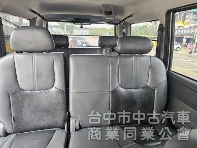 2022年 菱利 A180 廂車(自排) 8人座 原鈑件 里程4萬 加裝車頂置放架 空間大 家庭出遊 公司用車都適宜