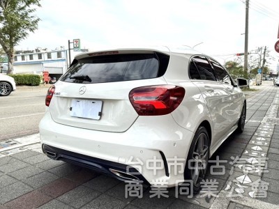 2017年 M-Benz A180 1.6 AMG Line 運動版 總代理 原漆原鈑件 低里程 最保值的賓士鋼砲小車