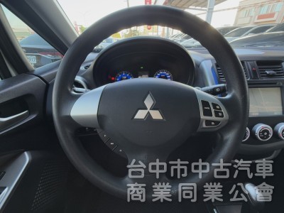 2014年 Mitsubishi Colt Plus 1.5 原鈑件 里程6萬 恆溫 I-Key  都會靈巧五門掀背小車