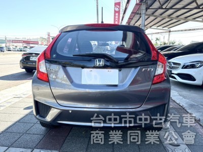 2015年 Honda Fit 1.5 VTi-S 認證車 恆溫 換檔撥片 定速 影音 都會靈巧代步小車