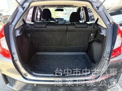 2015年 Honda Fit 1.5 VTi-S 認證車 恆溫 換檔撥片 定速 影音 都會靈巧代步小車