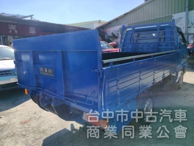 04中華得利卡框式油壓尾門 