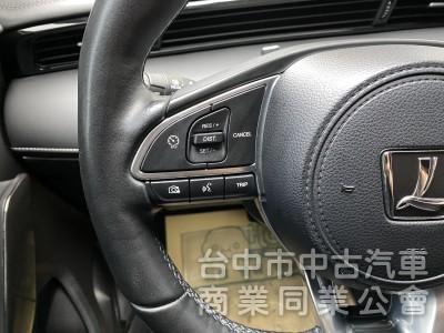 2021 Luxgen URX 7人健康樂活版　伸縮斜坡板／7人座／ACC／環景／腳踢尾門／抬顯／出遊福祉都能用！