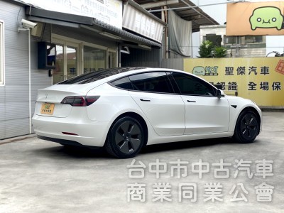 2021 Tesla Model 3 Standard Range Plus　平價入門／原鈑件／第三方認證