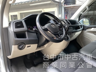2019 VW Caravelle L 2.0 TDI　原廠保養／原鈑件／