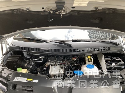 2019 VW Caravelle L 2.0 TDI　原廠保養／原鈑件／