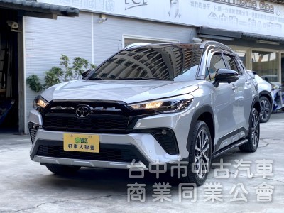 2023 Toyota Corolla Cross 1.8 GR Sport　僅跑8400km／原鈑件原漆／原廠保固中