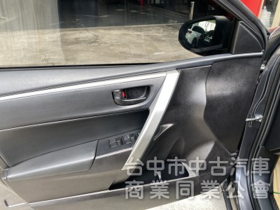2016 Toyota Corolla Altis 1.8雅緻版　倒車顯影／好開好順／耐操省油／代步實用車