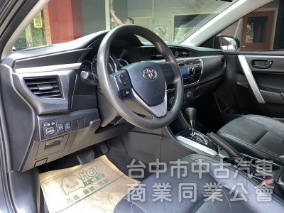 2016 Toyota Corolla Altis 1.8雅緻版　倒車顯影／好開好順／耐操省油／代步實用車