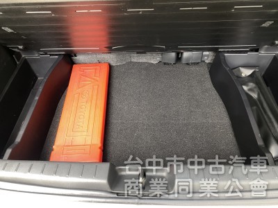2011 Toyota Yaris 1.5 G　安卓機／倒車顯影／實用小鴨／耐操好用／省油代步車