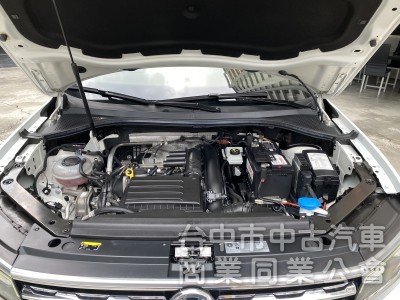 2020 Tiguan 280 TSI　原鈑件/里程保證/原廠保養/ACC跟車/電尾腳踢/數位儀錶板/環景/盲點