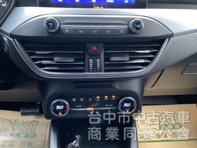 2025 Ford Focus Wagon X　新車保固／務實之人超值選／原鈑件／僅跑6410ｋｍ
