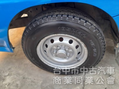 拼俗價  2009年式 DELICA 篷式貨車  里程只跑8多萬公里 極佳車況  搶購中....            