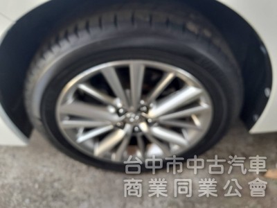 拼俗價 一手車 2018年式  ALTIS 最受歡迎熱賣的國民美車  搶購中.....                 