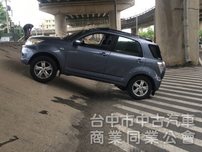 拼俗價  2011年式   小悍馬 4X4休旅  超值價搶購中.....                        
