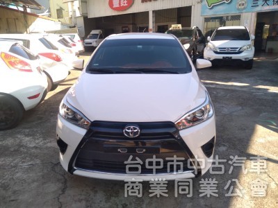 拼俗價  YARIS  17年式  里程只跑7萬  仕女最愛  優質 美車   .....  .            