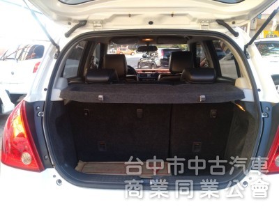 拼俗價 一手車 08年式 SWIFT 里程少 I-KEY   尾翼 跑車胎 搶購中.....              