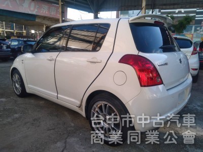 拼俗價 一手車 08年式 SWIFT 里程少 I-KEY   尾翼 跑車胎 搶購中.....              