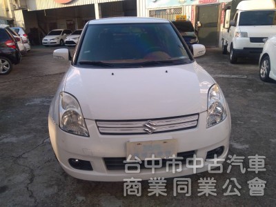 拼俗價 一手車 08年式 SWIFT 里程少 I-KEY   尾翼 跑車胎 搶購中.....              