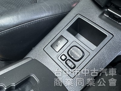 【 2009 TOYOTA RAV4 2.4 G 尊貴版 】  #原鈑件