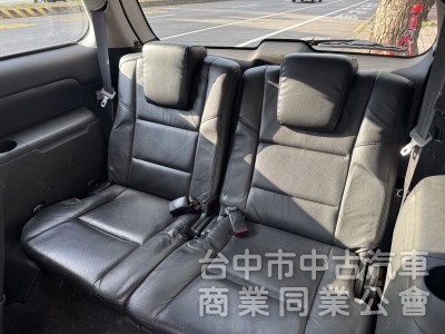 7人座 車美車況佳 買回即可上路~