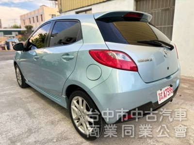 2011  馬自達2  掀背小車 Ikey 安卓機
