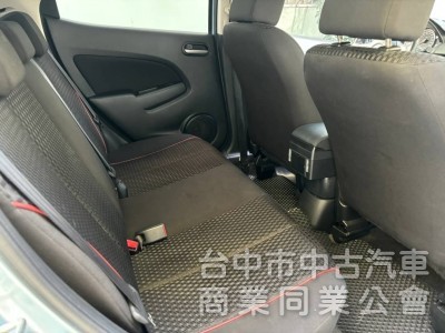 2011  馬自達2  掀背小車 Ikey 安卓機