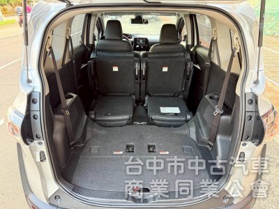稀有釋出｜SIENTA 豪華版｜7人座大空間＋8氣囊安全守護