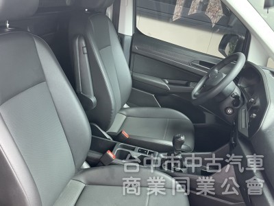 大空間合法貨車｜福斯 CADDY MAXI 手排長軸 2人座｜原廠里程保證